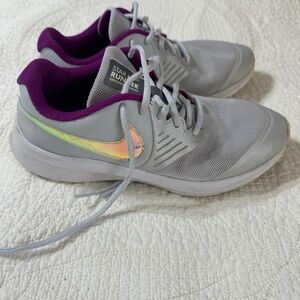 Nike Youth Girls Gray and Purple Running Shoes